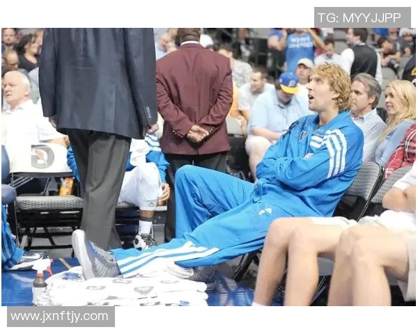 湖人对决小牛精彩赛事回顾与分析，揭示球队表现与未来展望