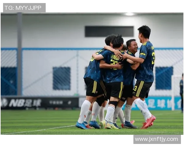 爵士队与骑士队激战正酣骑士以91比83险胜对手展现强劲实力 爵士队与骑士队激战正酣骑士以91比83险胜对手展现强劲实力