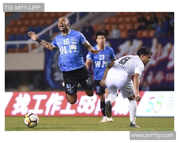 保定容大迎战大连超越期待精彩对决展现足球魅力与激情