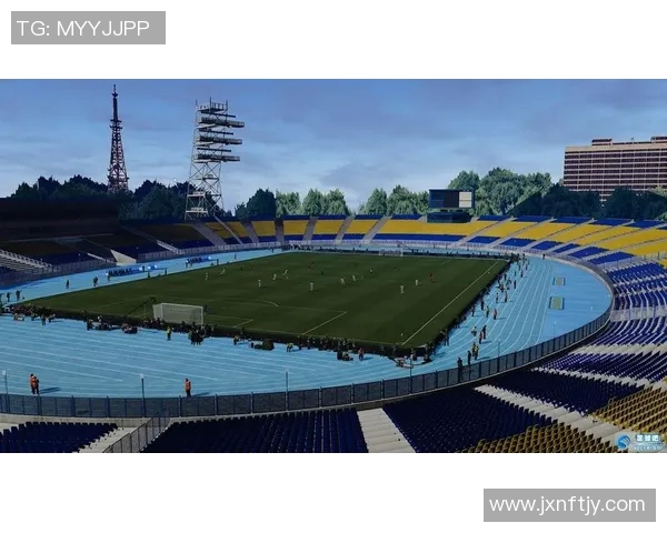 塔什干棉农与柏斯的精彩对决揭示了足球战术与团队合作的重要性