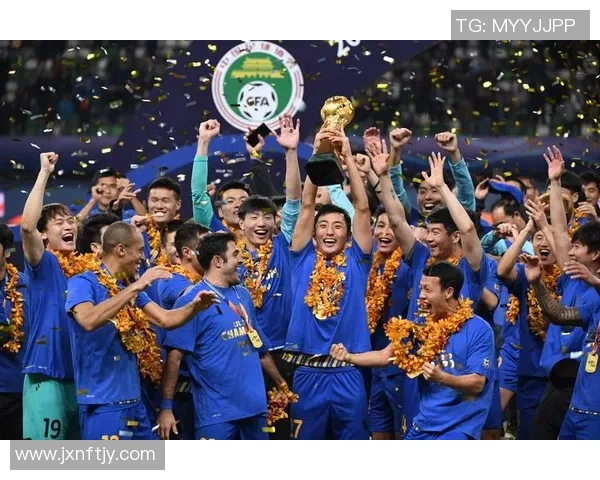 哈德斯联赛对决谢菲尔全力争胜展现球队实力与战术魅力 哈德斯联赛对决谢菲尔全力争胜展现球队实力与战术魅力