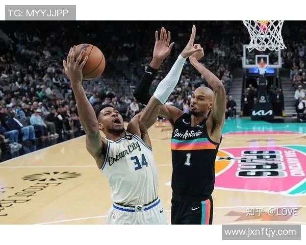 字母哥愤怒撕球衣雄鹿惨败后更衣室冲突升级引发热议 字母哥愤怒撕球衣雄鹿惨败后更衣室冲突升级引发热议