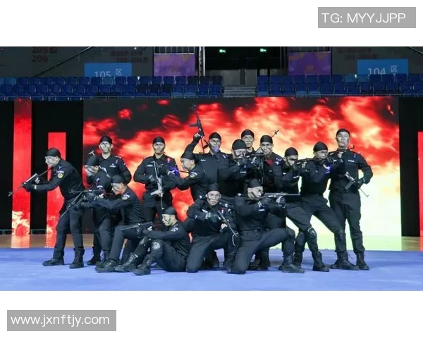 恒大与香港东方对决激情四溢球迷齐声呐喊助威共创精彩瞬间 恒大与香港东方对决激情四溢球迷齐声呐喊助威共创精彩瞬间