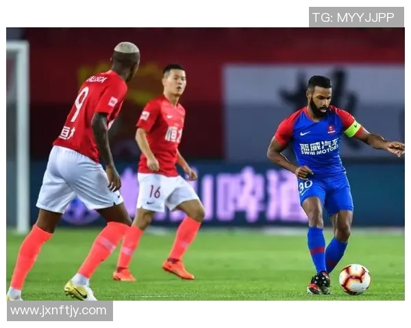 WE战队在冠军杯积分榜中以58分稳居第一位置，领先对手显著